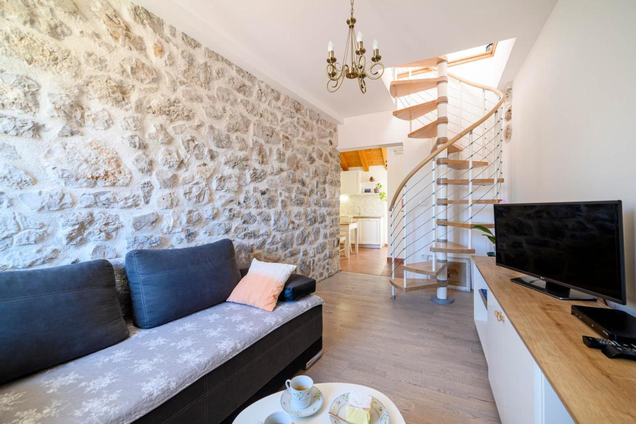 Apartments Festum Шибеник Экстерьер фото